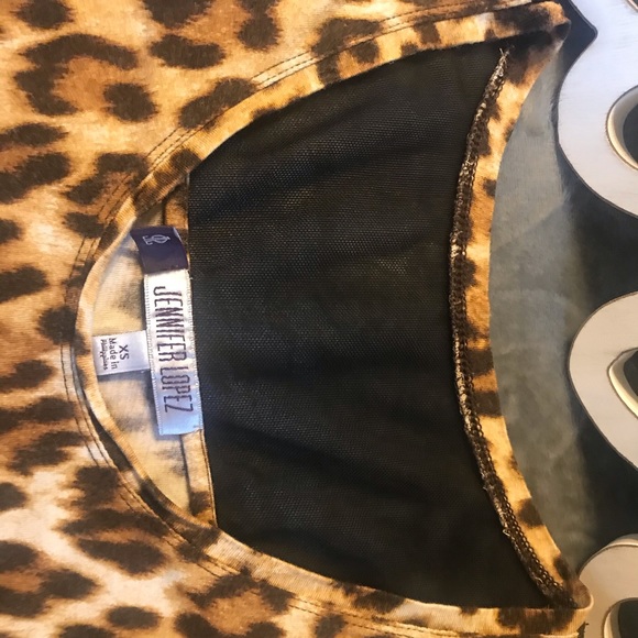 SALE! 🖤Leopard Print Blouse!🖤 - Picture 2 of 5